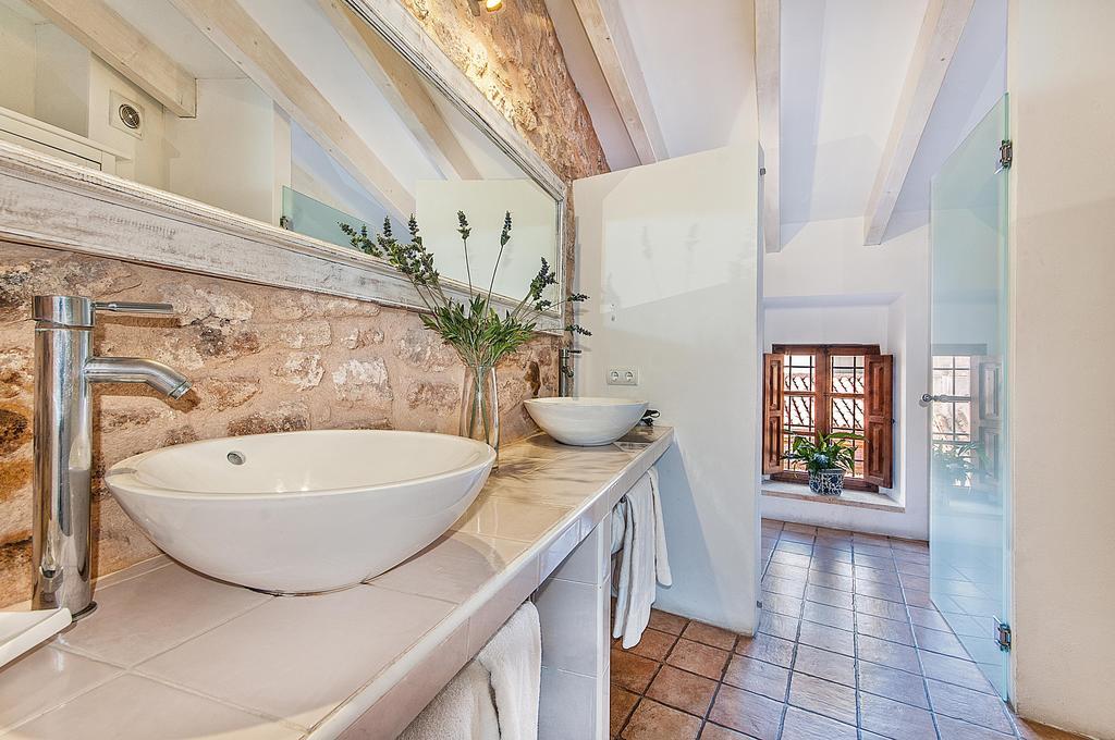 Ca'n Pere Hotel