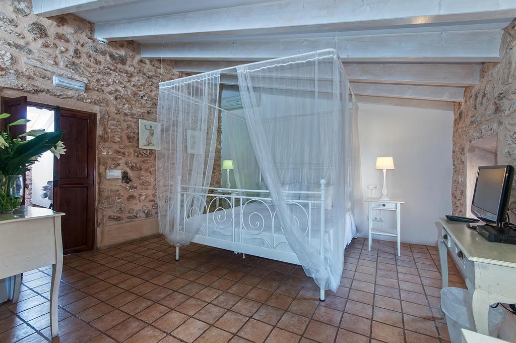 Hotel Ca'n Pere 4*